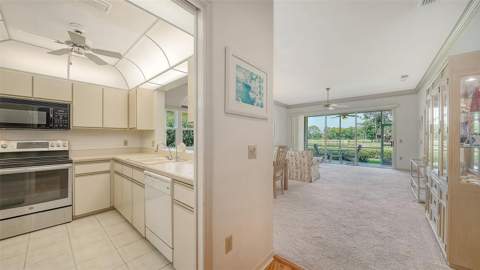 3374 W Chelmsford Court #9, Sarasota FL - photo 7 of 37