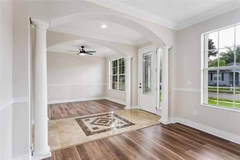 14229 Leybourne Way, Spring Hill FL - photo 7 of 93