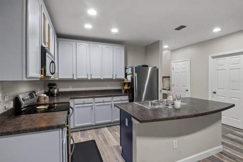5986 Tivoli Gardens Boulevard, Orlando FL - photo 6 of 6