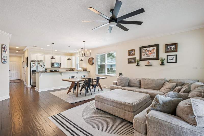 3 bedroom Townhouse at 2508 E Church Street, Rolando Estates, Orlando — photo 5