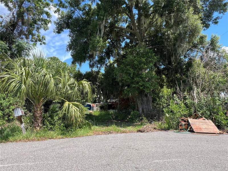 2 bedroom Single Family Residence at 2979 S Grove Street, 0002, Eustis — photo 3