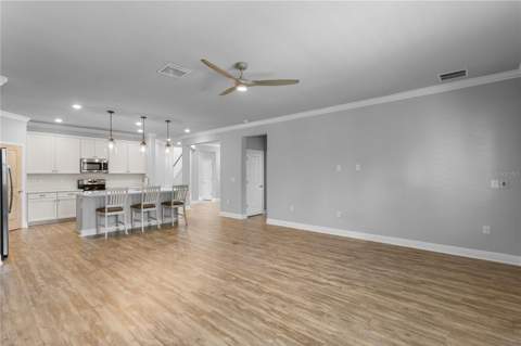 602 Ozona Village Drive, Palm Harbor FL - photo 12 of 32