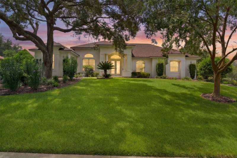 4 bedroom Single Family Residence at 39407 Treeline Drive, Harbor Hills Un #1, Lady Lake — photo 2