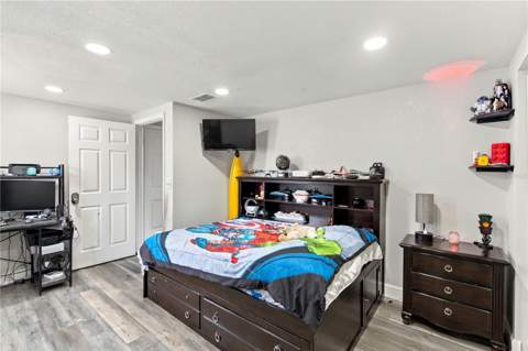 101 Mitchell Drive, Brandon FL - photo 21 of 41