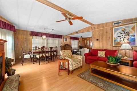 9001 Sheldon West Drive, Tampa FL - photo 9 of 28