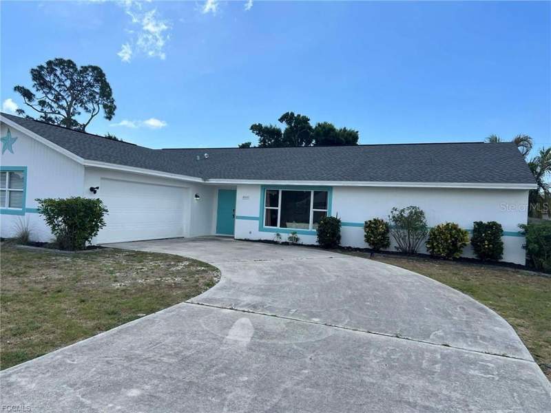 3 bedroom Single Family Residence at 22127 Lancaster Avenue, Port Charlotte Sec 013, Port Charlotte — photo 4