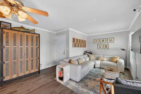 4924 Beach Drive #F, St Petersburg FL - photo 12 of 45