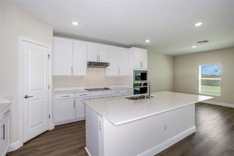 9859 Govreau Road, Wesley Chapel FL - photo 9 of 27