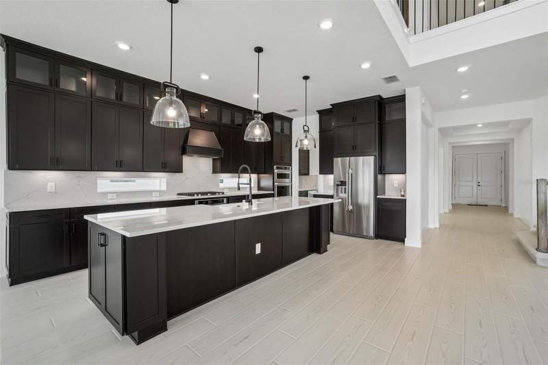 5 bedroom Single Family Residence at 34907 Lowery Trail, Two Rivers, Zephyrhills — photo 4