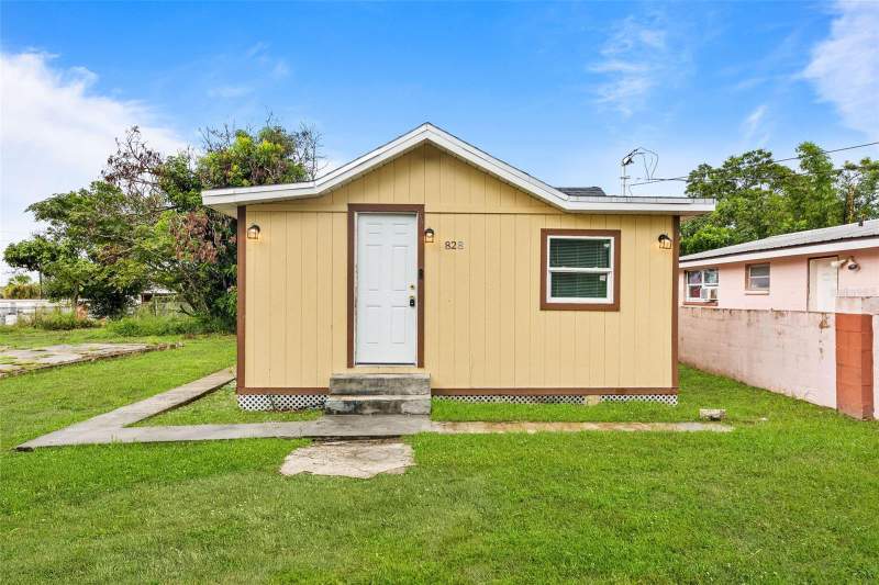 3 bedroom Single Family Residence at 828 Booker Avenue, Washington Heights Add, Sebring — photo 1