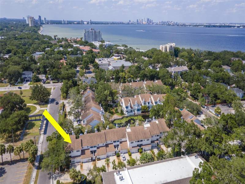 Colony Oaks Townhomes