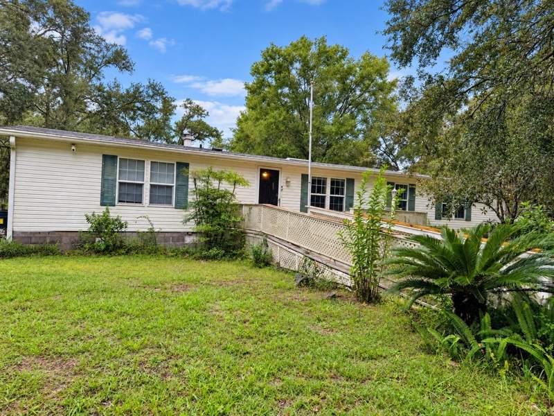 4 bedroom Manufactured Home at 9190 SW 156th Place, Florida Highlands, Dunnellon — photo 2