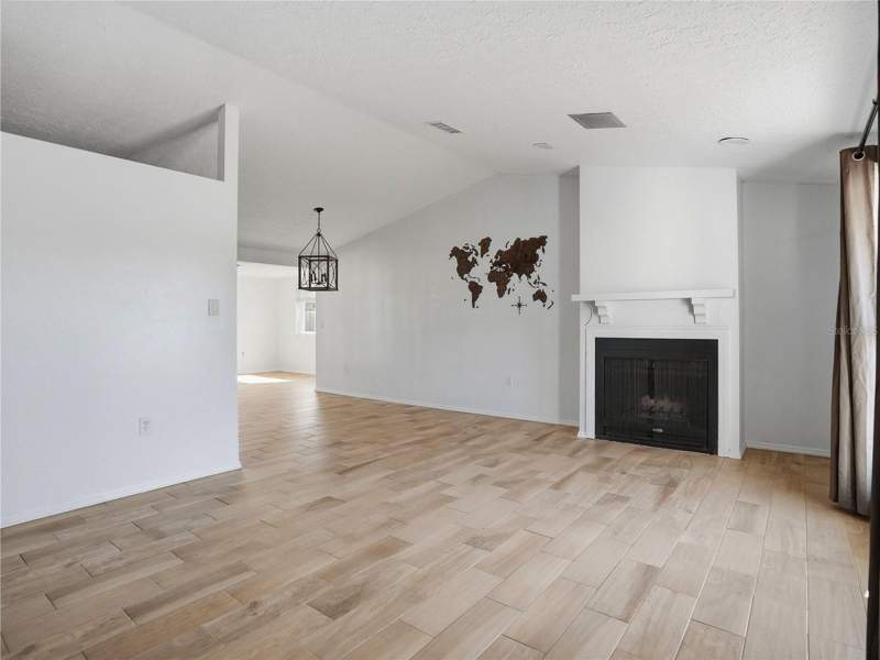 2 bedroom Single Family Residence at 6743 Larchmont Avenue, Tanglewood Terrace, New Port Richey — photo 3