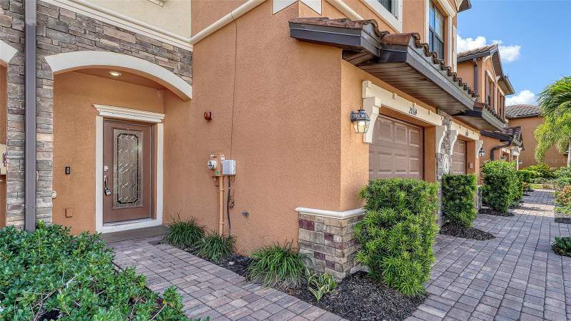 3 bedroom Townhouse at 20314 Lagente Circle, Gran Paradiso, Venice — photo 4
