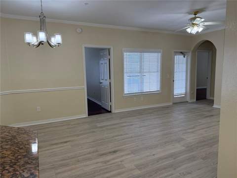 3725 Conroy Road #2127, Orlando FL - photo 7 of 30