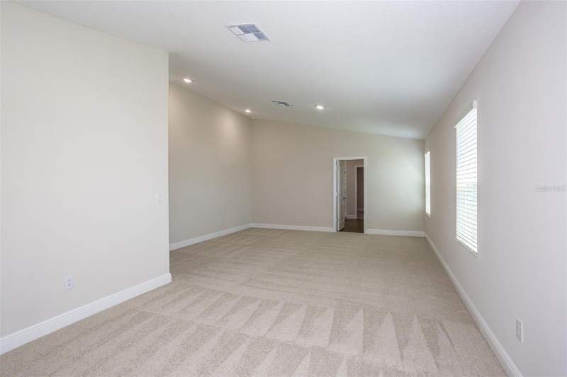 5 bedroom Single Family Residence at 9859 Govreau Road, Pasadena Landing, Wesley Chapel — photo 5