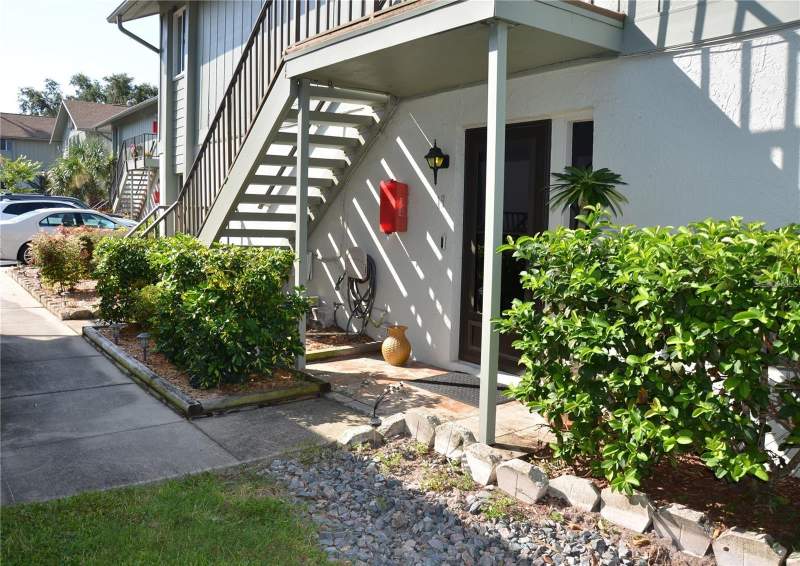 2 bedroom Condominium at 1960 Union Street #19, Oak Lake Park Condo, Clearwater — photo 3