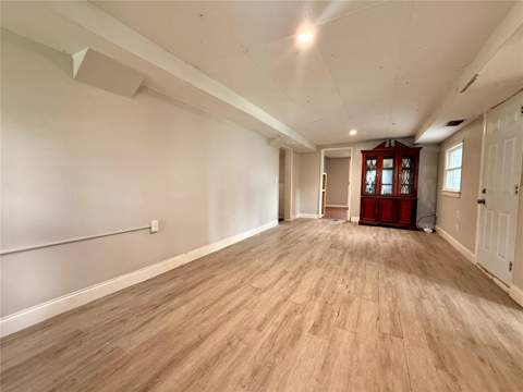 5629 19th Street, Zephyrhills FL - photo 6 of 6