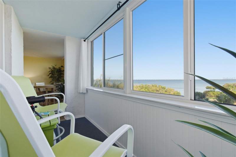 1 bedroom Condominium at 2616 Cove Cay Drive #502, Cove Cay Village, Clearwater — photo 3
