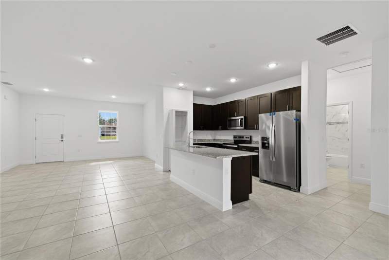 4 bedroom Single Family Residence at 15322 SW 50th Court Road, Marion Oaks Un #9, Ocala — photo 4