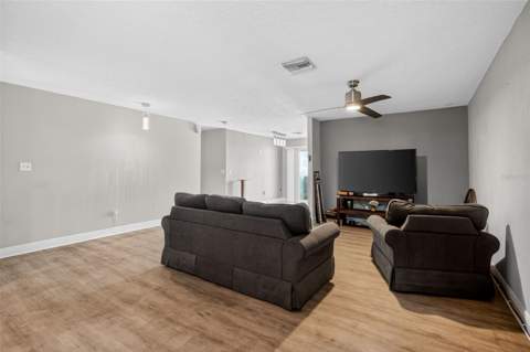 2738 Fireside Court, Orlando FL - photo 6 of 6