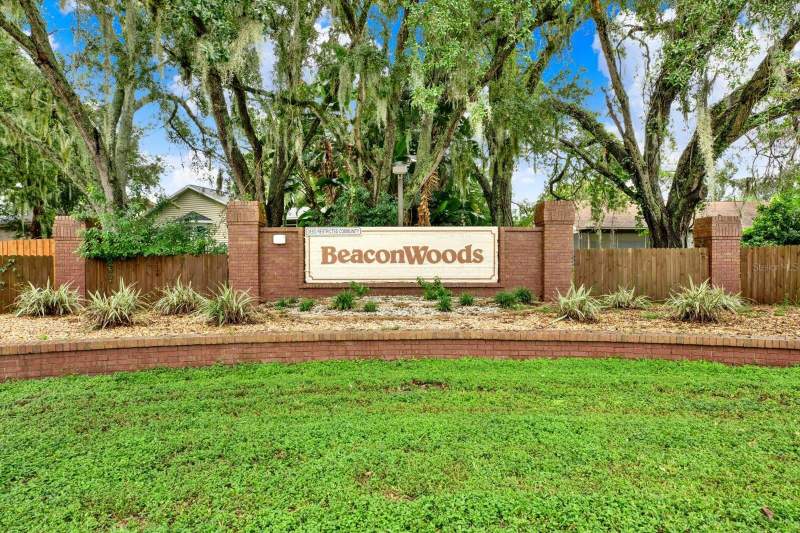 3 bedroom Single Family Residence at 13100 Western Circle, Beacon Woods Ironwood Village, Hudson — photo 2