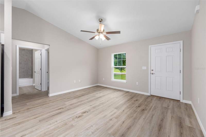 3 bedroom Single Family Residence at 21812 SW Rainbow Lakes Boulevard, Rainbow Lakes Estate, Dunnellon — photo 4