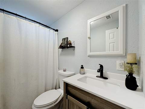 18452 Amityville Drive, Orlando FL - photo 22 of 46
