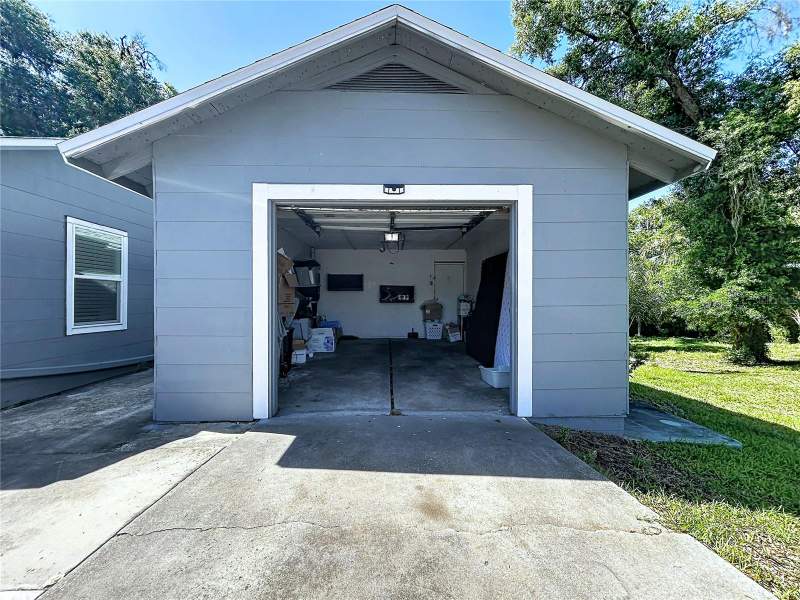 5 bedroom Half Duplex at 37250 Florida Avenue, Dade City, Dade City — photo 4