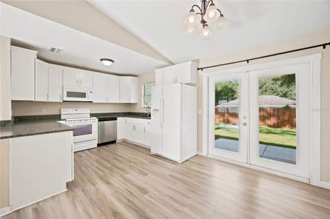 6322 NW 65th Court, Ocala FL - photo 7 of 26