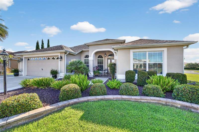 3 bedroom Single Family Residence at 1645 Hollow Branch Way, The Villages, The Villages — photo 4