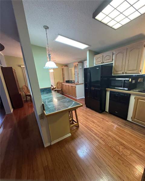 907 Orchid Street, Lady Lake FL - photo 11 of 38