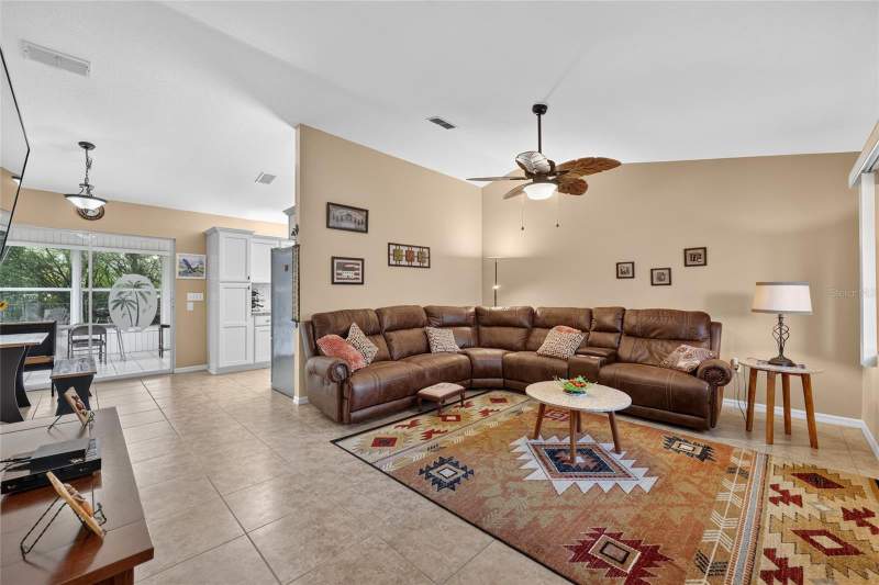 2 bedroom Single Family Residence at 11946 SW 137th Loop, Spruce Creek Preserve I, Dunnellon — photo 4