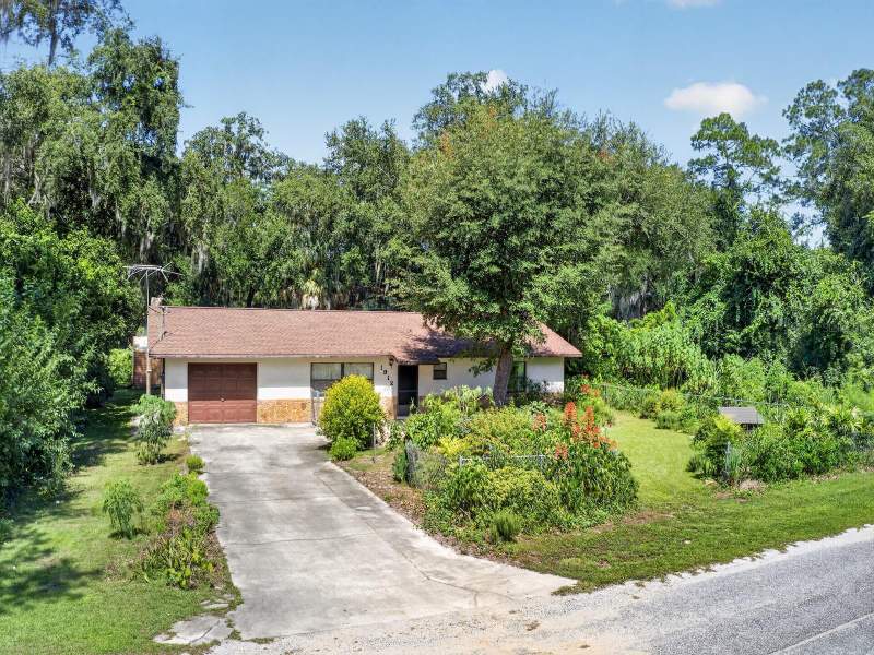 2 bedroom Single Family Residence at 1912 SE 169th Court, Sec 01 Silver Lakes Acres, Silver Springs — photo 3