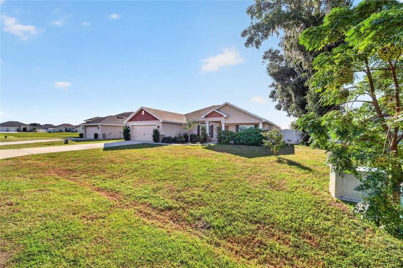 4 bedroom Single Family Residence at 4810 SE 90th Lane Road, Summercrest, Ocala — photo 4