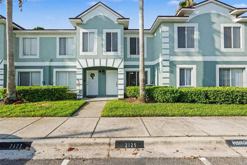 2125 FLUORSHIRE DRIVE home for sale in Providence Townhomes