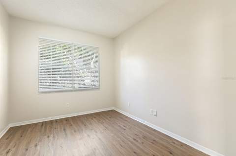 4936 Bellthorn Drive, Orlando FL - photo 22 of 29