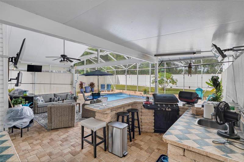 5 bedroom Single Family Residence at 2631 SE 27th Street, Quail Hollow, Ocala — photo 5