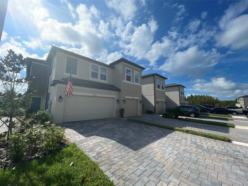 3 bedroom Townhouse at 29850 Southwell Lane, Windermere Estates, Wesley Chapel — photo 2