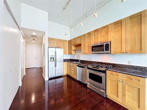150 E Robinson Street #617, Orlando FL - photo 18 of 33