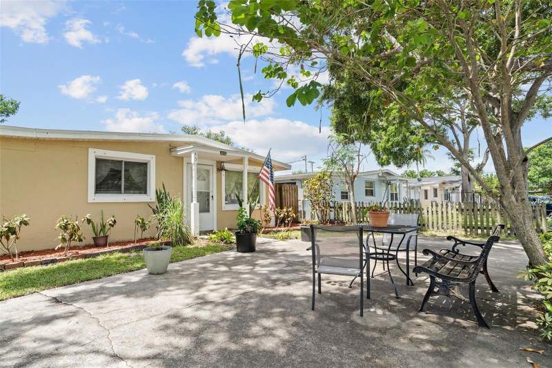 3 bedroom Single Family Residence at 4530 72nd Avenue, Boulevard Park, Pinellas Park — photo 2