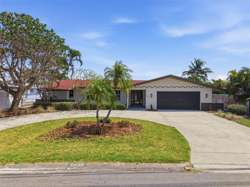6496 FAIRWAY VIEW BOULEVARD home for sale in Pasadena Golf Club Estates