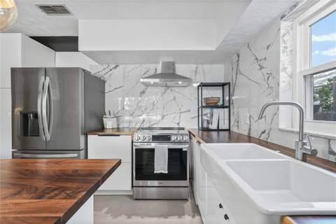 3027 Burlington Avenue, St Petersburg FL - photo 14 of 43
