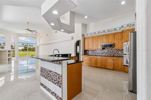 18107 Emerald Bay Street, Tampa FL - photo 18 of 57
