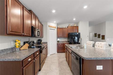 3414 Kearsney Abbey Circle, Dover FL - photo 10 of 43