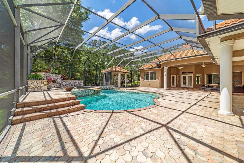 6 bedroom Single Family Residence at 2380 SE 73rd Loop, Country Club Farms A Hamlet, Ocala — photo 5