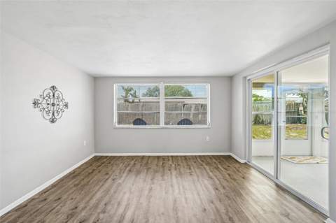7215 Mayfield Drive, Port Richey FL - photo 10 of 54