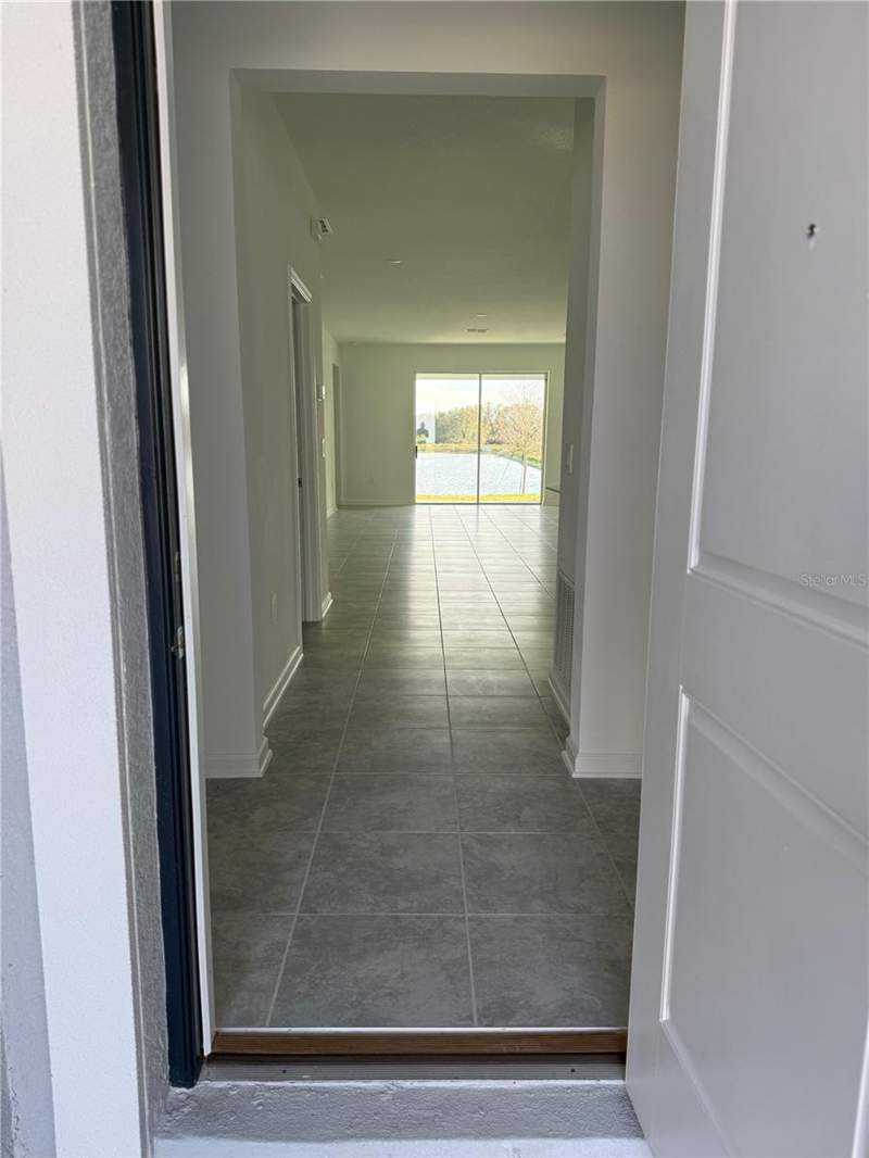 4 bedroom Single Family Residence at 1281 Deepwater Circle, Ranches/Lk McLeod II, Eagle Lake — photo 3
