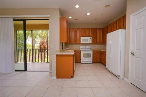 4015 Overture Circle #314, Bradenton FL - photo 22 of 57