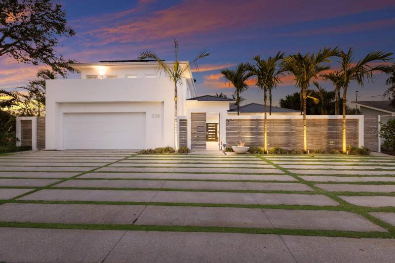 238 ISLAND CIRCLE home for sale in Sarasota Beach